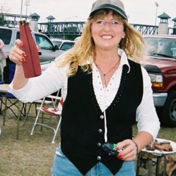 Meet your Posher, Nancy - Picture 1 of 1